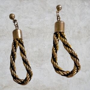 80's Vintage Rope Twisted Gold Tone and Black Earrings. Pierced.